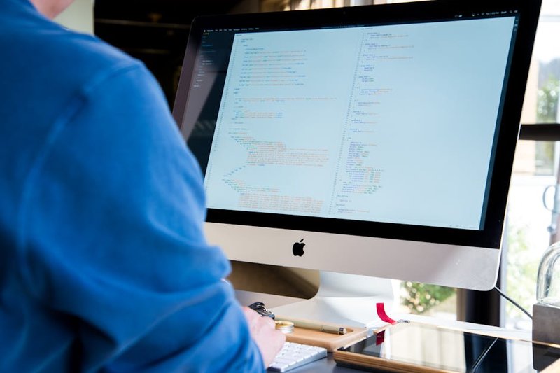 Claude Code Desktop vs Terminal: 2026 Ultimate Comparison Guide