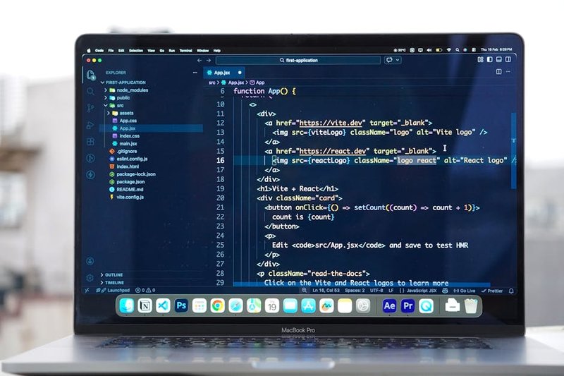 pengembangan frontend react