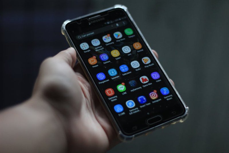aplikasi claude mobile android