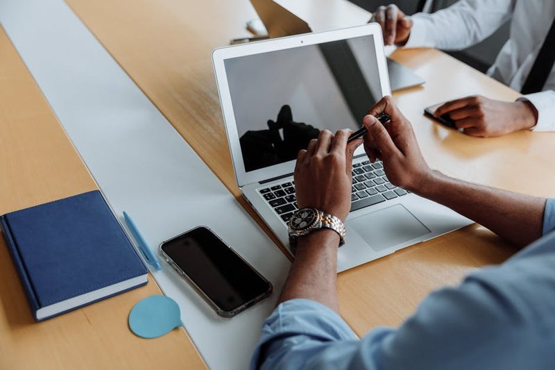 integrasi tools bisnis claude cowork download